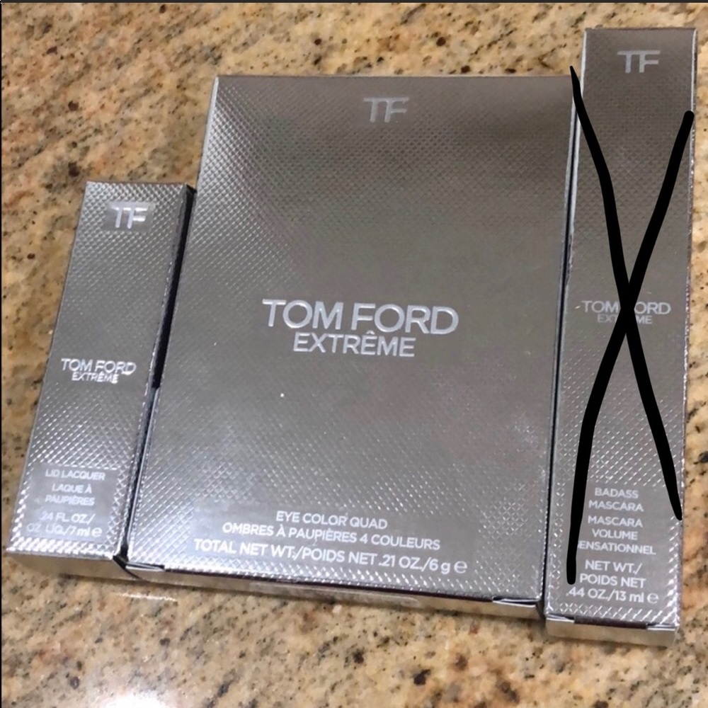 Bundle of 2x Tom Ford Extreme Makeup Products